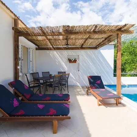 Villa Dalmatian Gem Gruda
