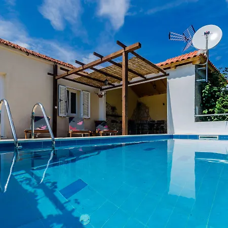 Villa Dalmatian Gem Gruda