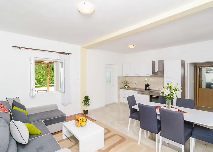 Dalmatian Gem Вилла *